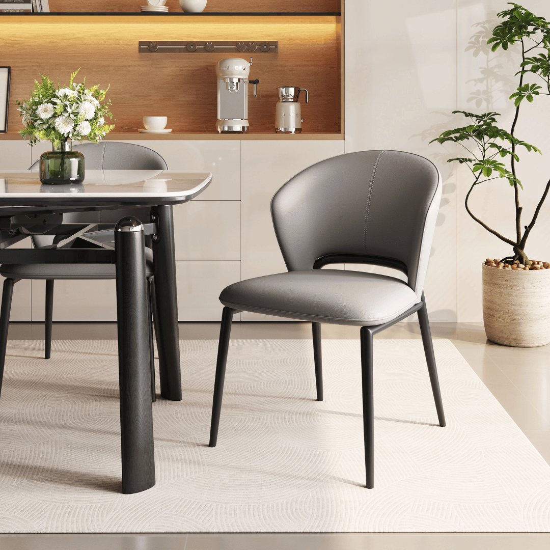 Qandy Extendable Dining Set