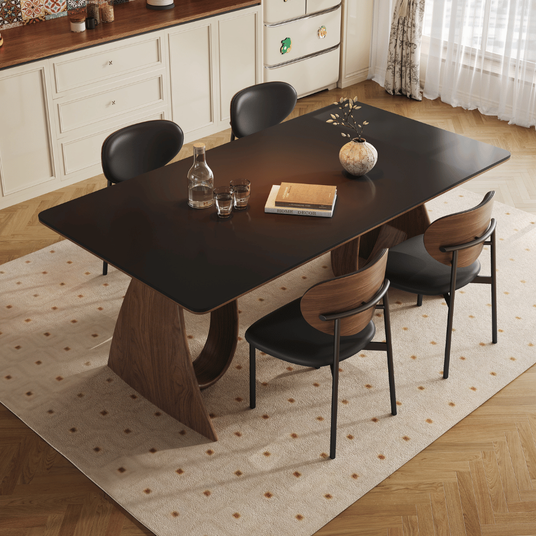 Jarende Dining Set