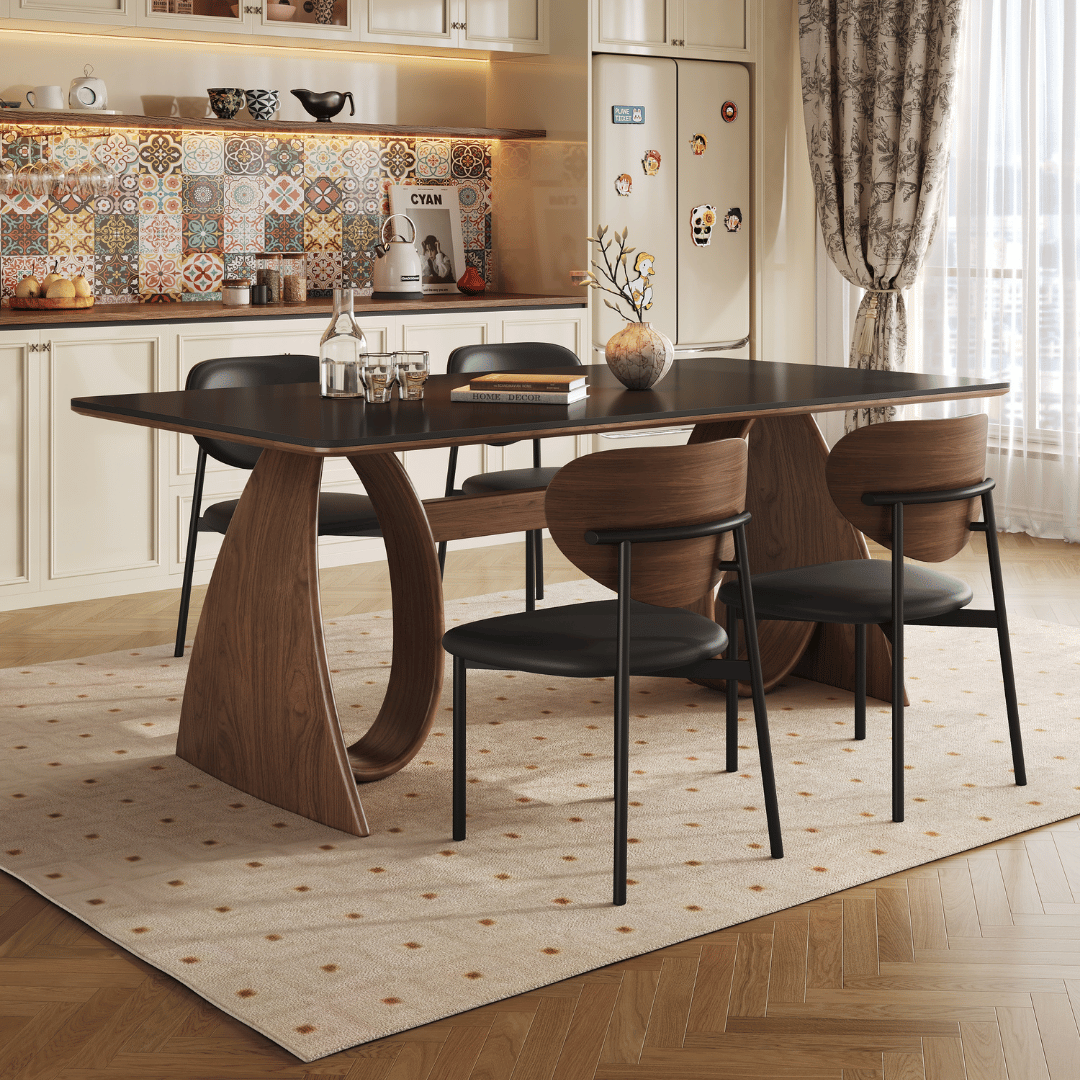 Jarende Dining Set