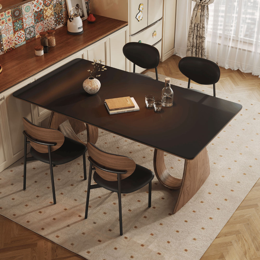Jarende Dining Set
