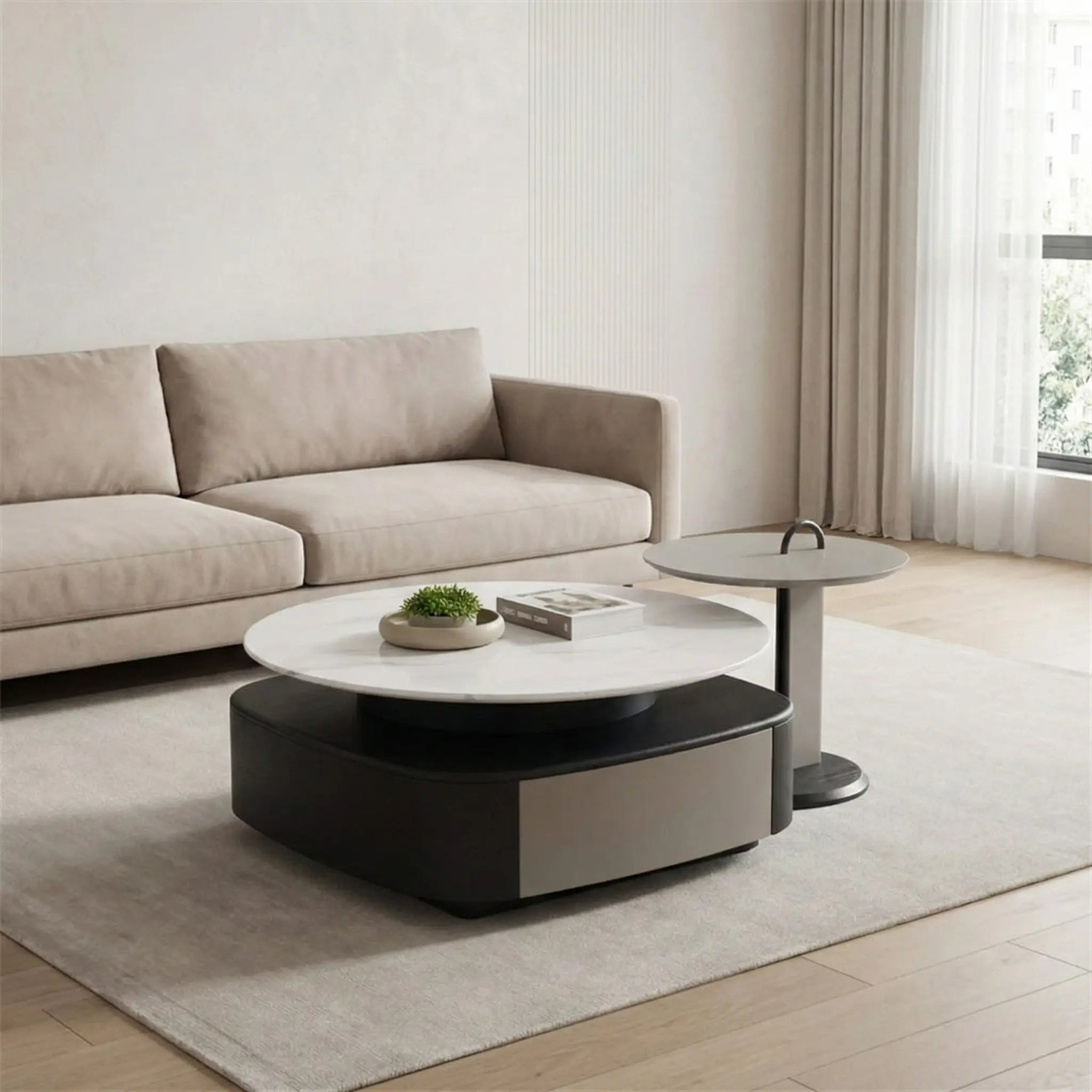 Haggins Coffee Table (Round)