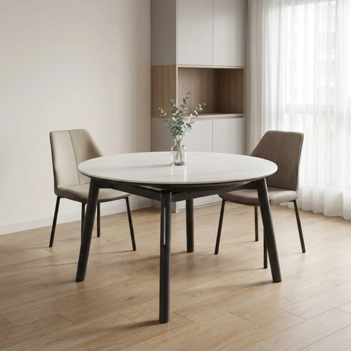 Handerin Round Extendable Dining Table TS