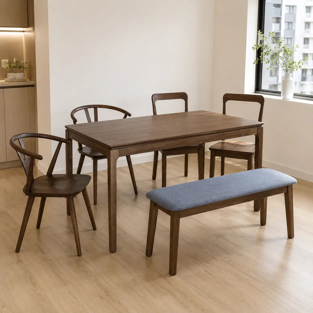 Amavon Wooden Dining Set