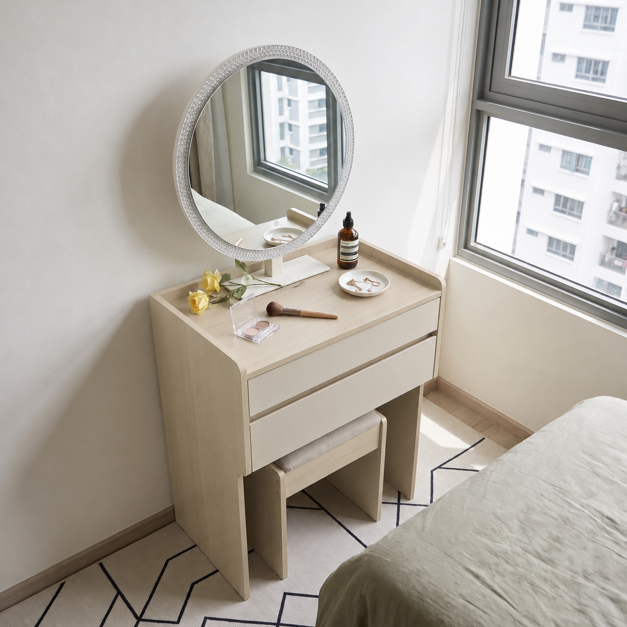 Evanto Dressing Table with Mirror