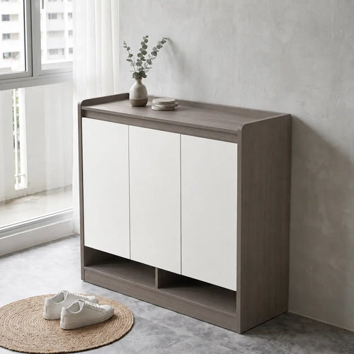 Galeria 3 Door Shoe Cabinet WL